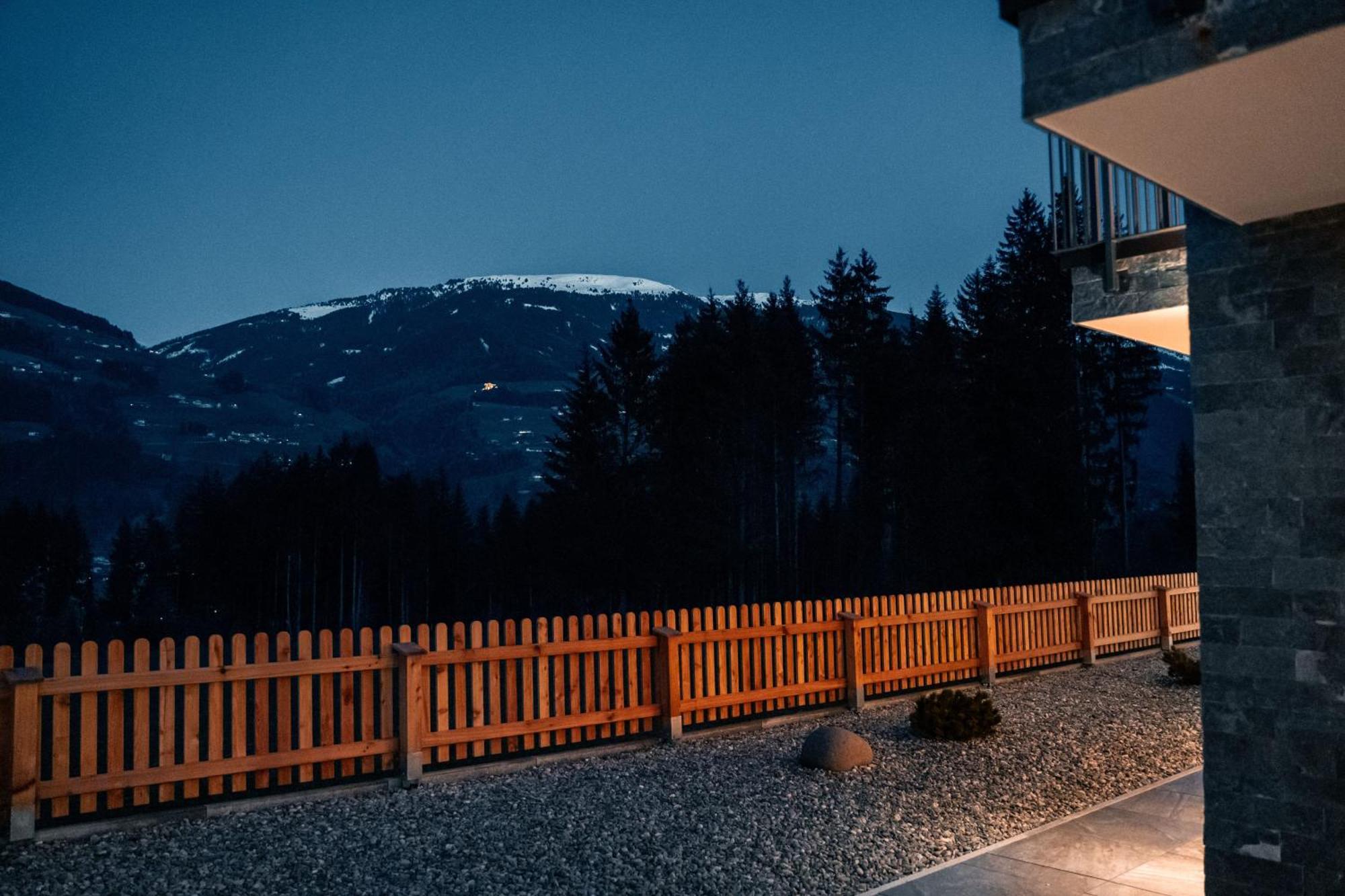 Chalet Wildruh Ried im Zillertal Eksteriør bilde